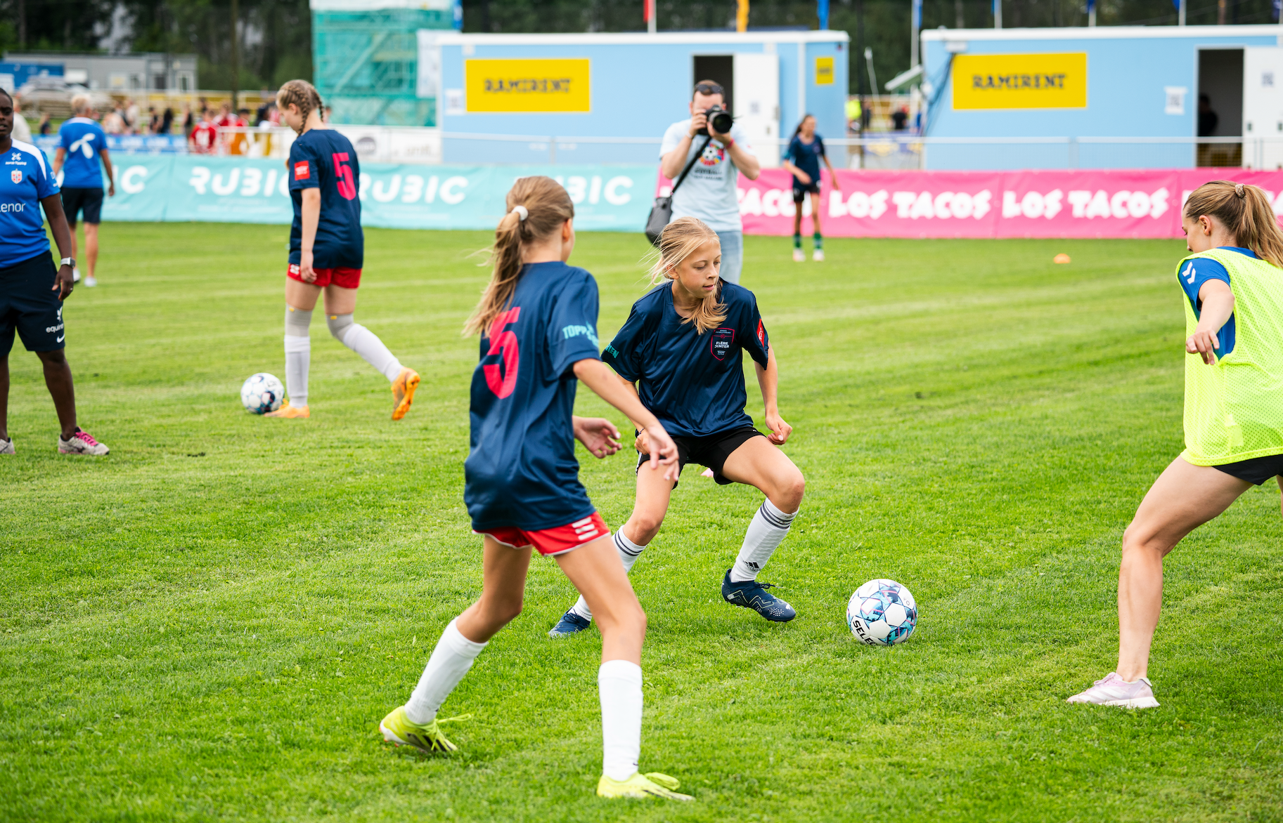 Bli med på Thon Jentecamp!